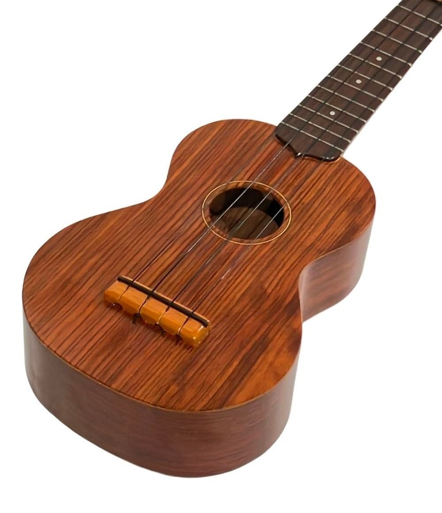 Famous Ukulele FU-150 Brown 4 String with Case