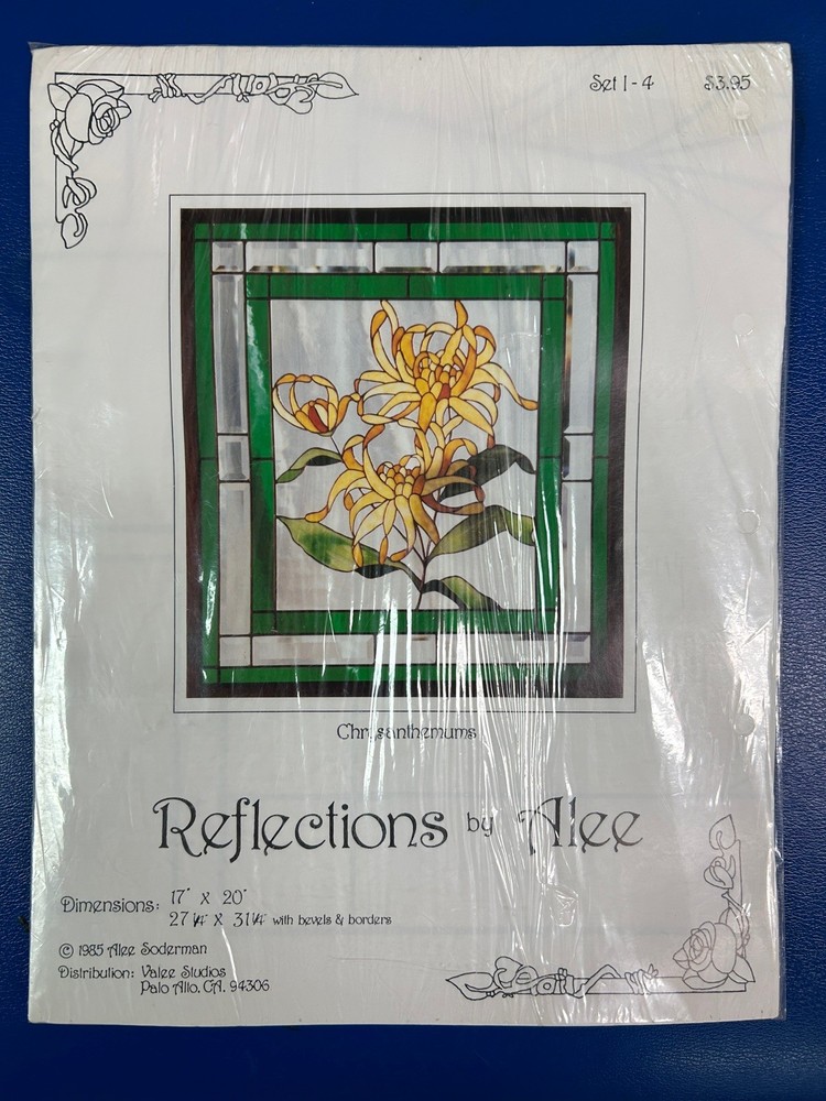 Vintage Chrysanthemums Reflections By Alee Stained Glass Pattern