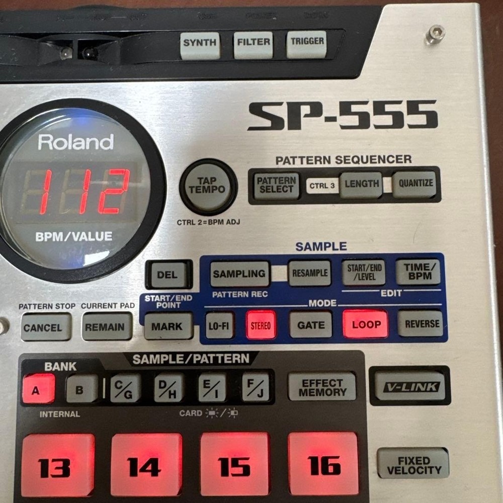 Roland SP-555 Digital DJ Turntable Creative Sampler Good GP