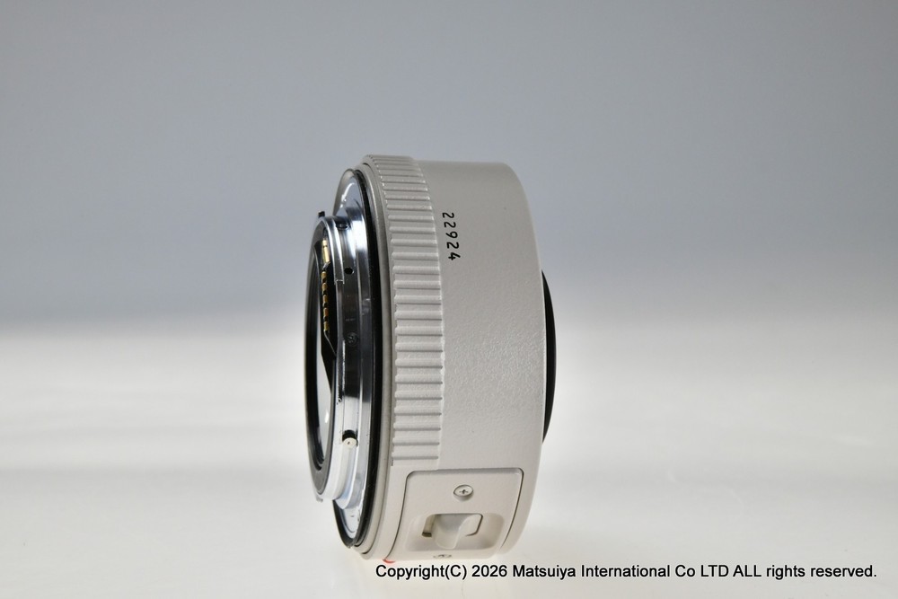 Near MINT Canon Extender EF 1.4x II