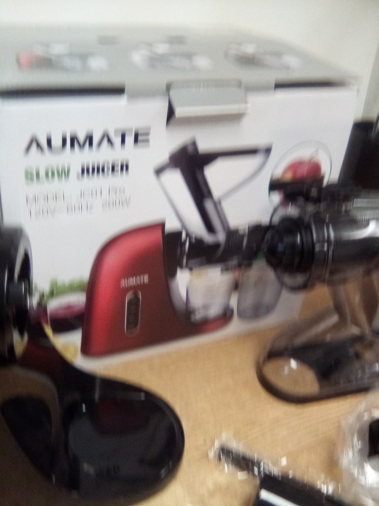 Aumate JC01 Slow Juicer Pro Multifunctional Fruit & Vegetable Juicer