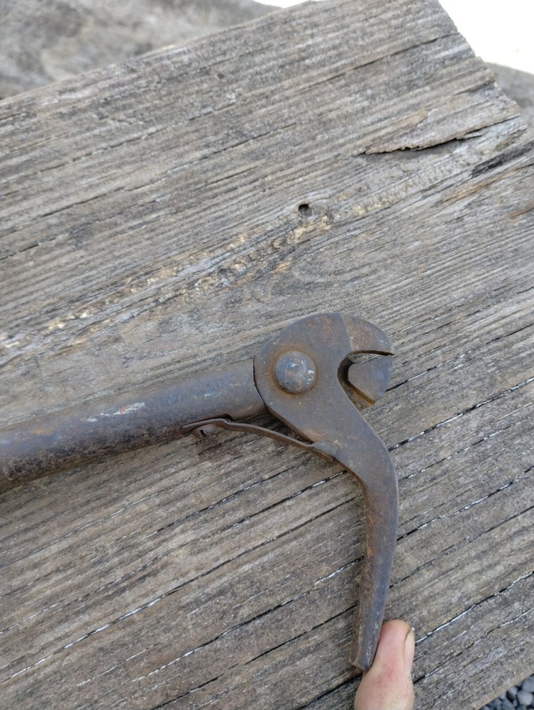 Scranton No. 2 Cast Iron Nail Puller 1893