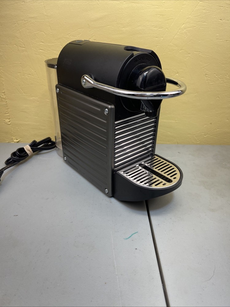 Nespresso Pixie C61 Espresso/Coffee Maker/Machine Black Cleaned/Tested