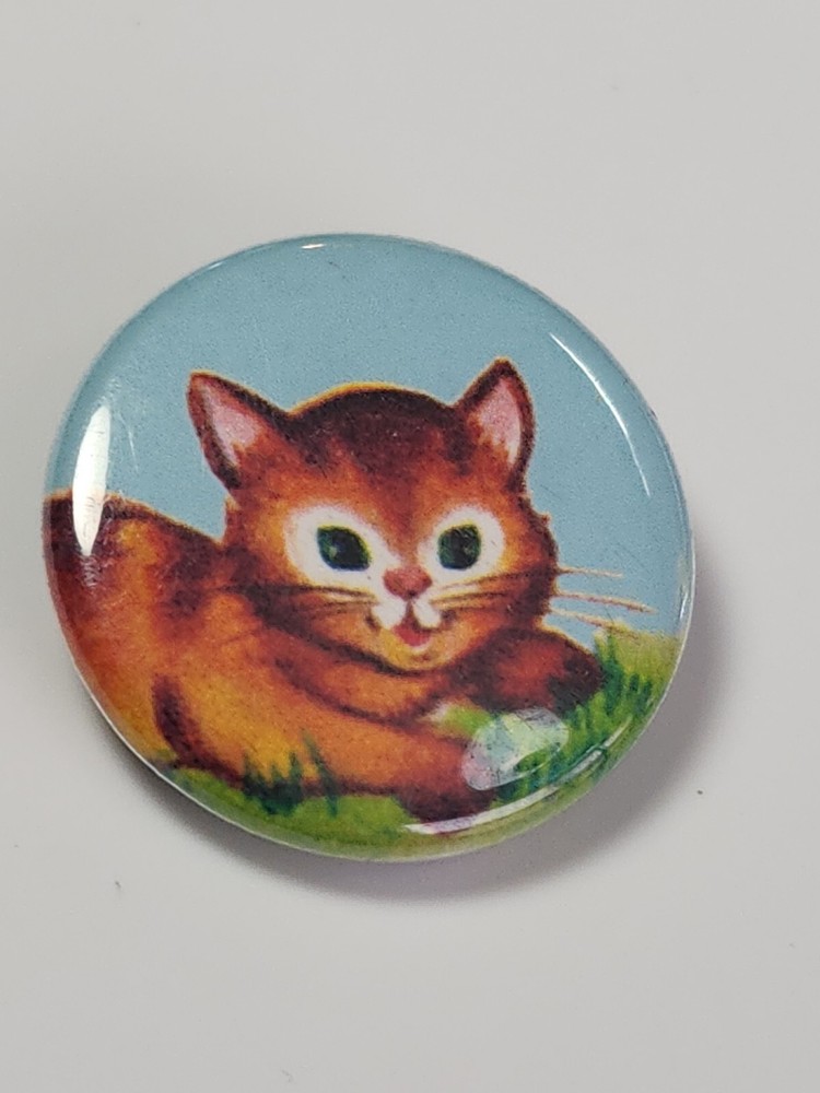 Cute Brown Kitten Button Pin 1"