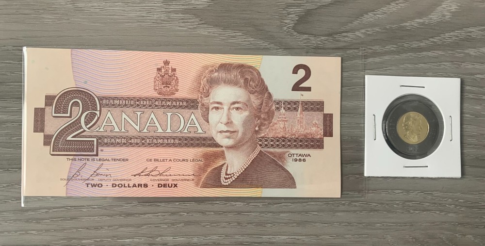 Canada $2 (Two Dollar ) QE COMBO- $2 Black Ring Coin + $2 (1986) Note