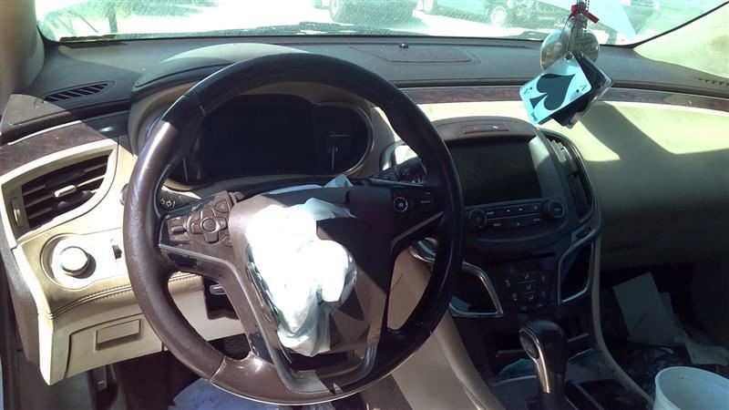 LACROSSE 2015 High Mounted Stop Light 1036902961