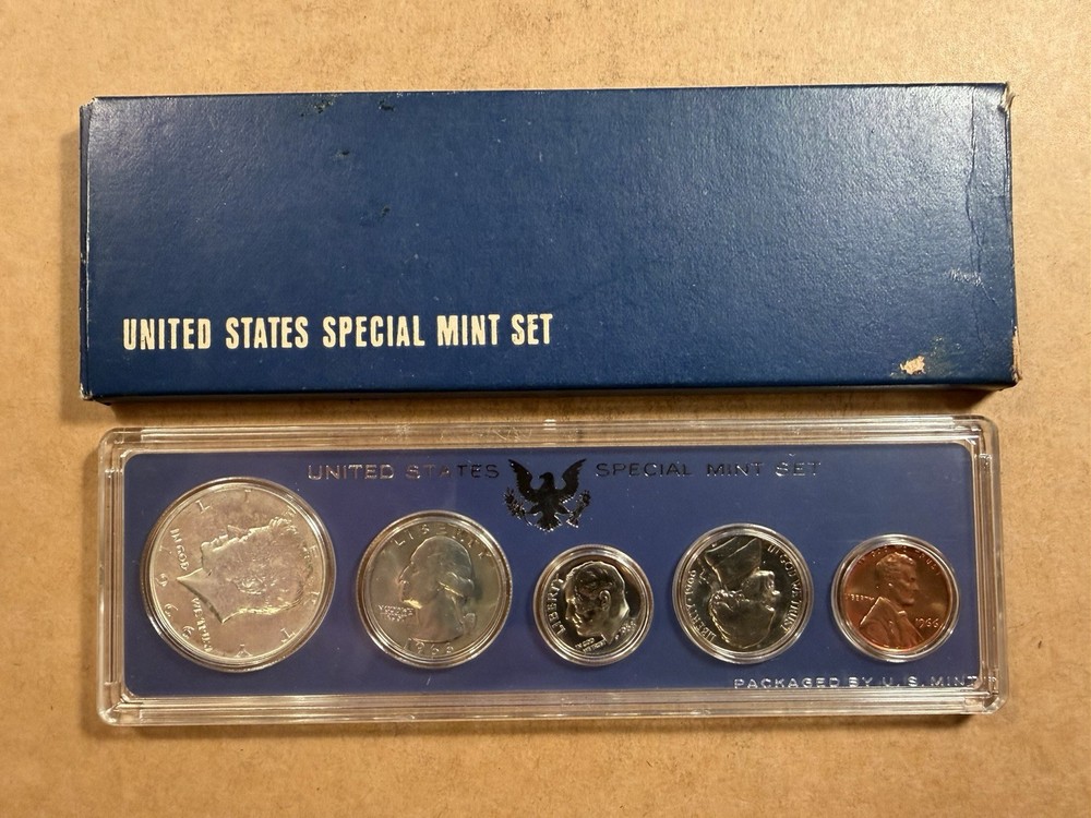 1966 US Mint SPECIAL MINT SET, 40% SILVER HALF