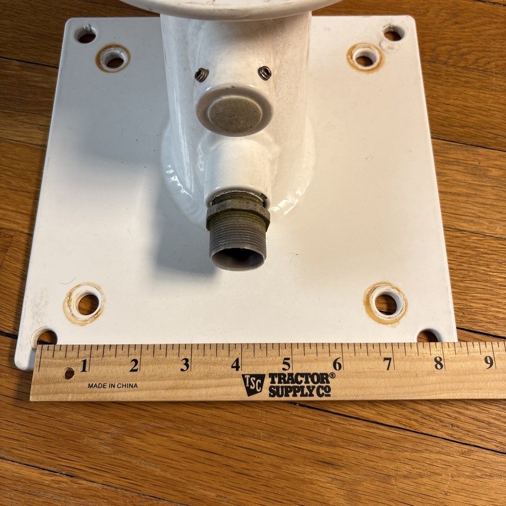 Forward Leaning 4 3/4” Radar Antenna Mount Good Condition