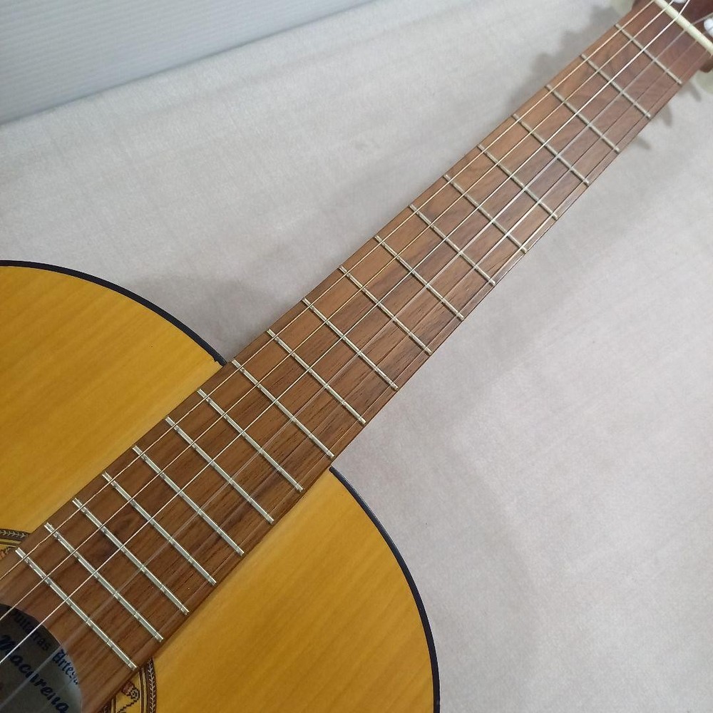 Macarena Classical Guitar Modelo CA With Leather Case