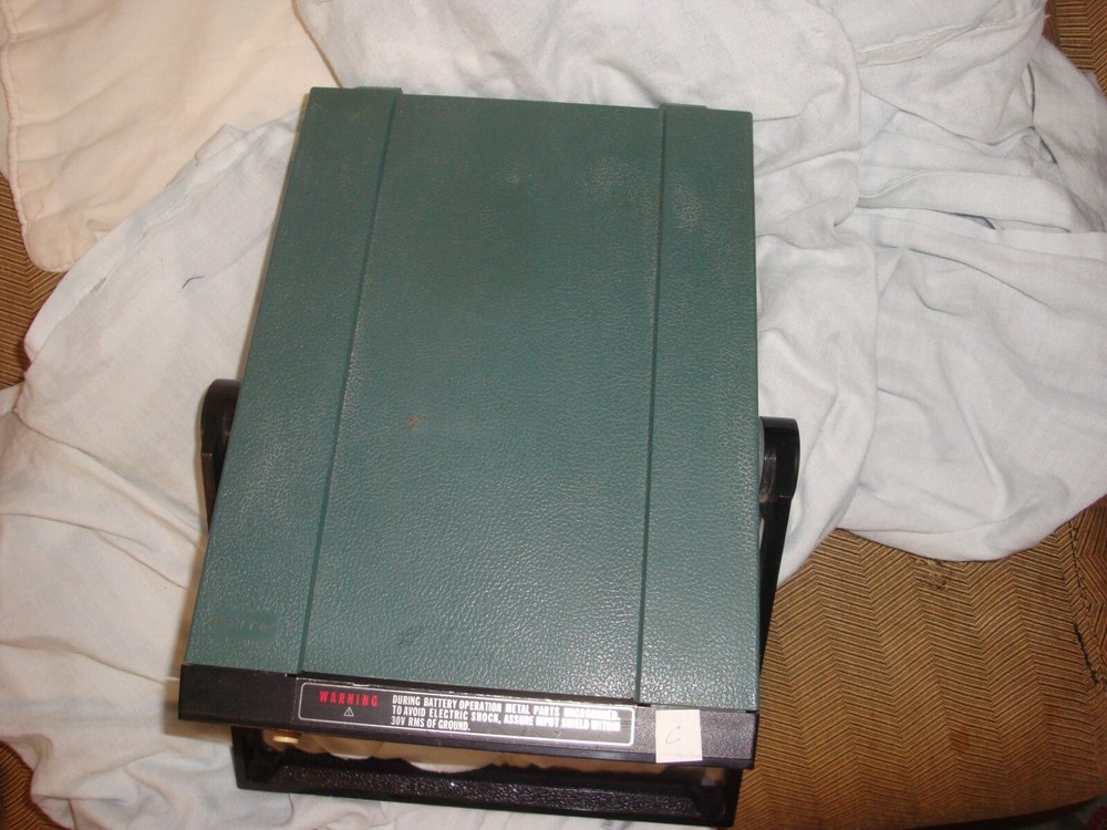 Fluke 1911A Multi-Counter with Online Operator's Manual