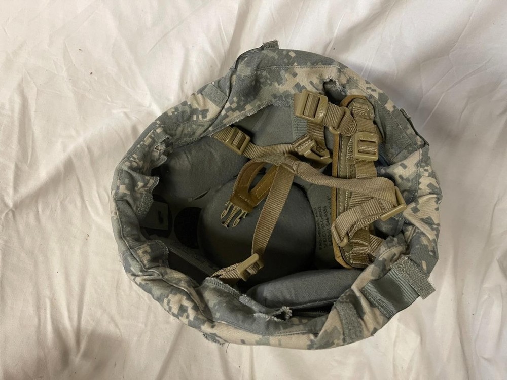 Helmet Chinstrap - Medium