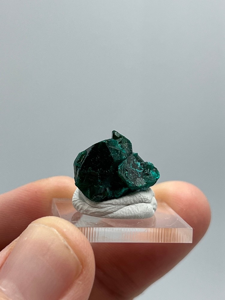 Dioptase A