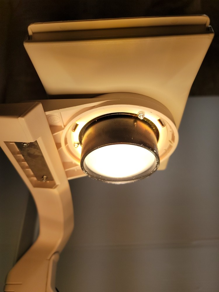 Elmo HP-L1102 Overhead Transparency Projector New !!!!