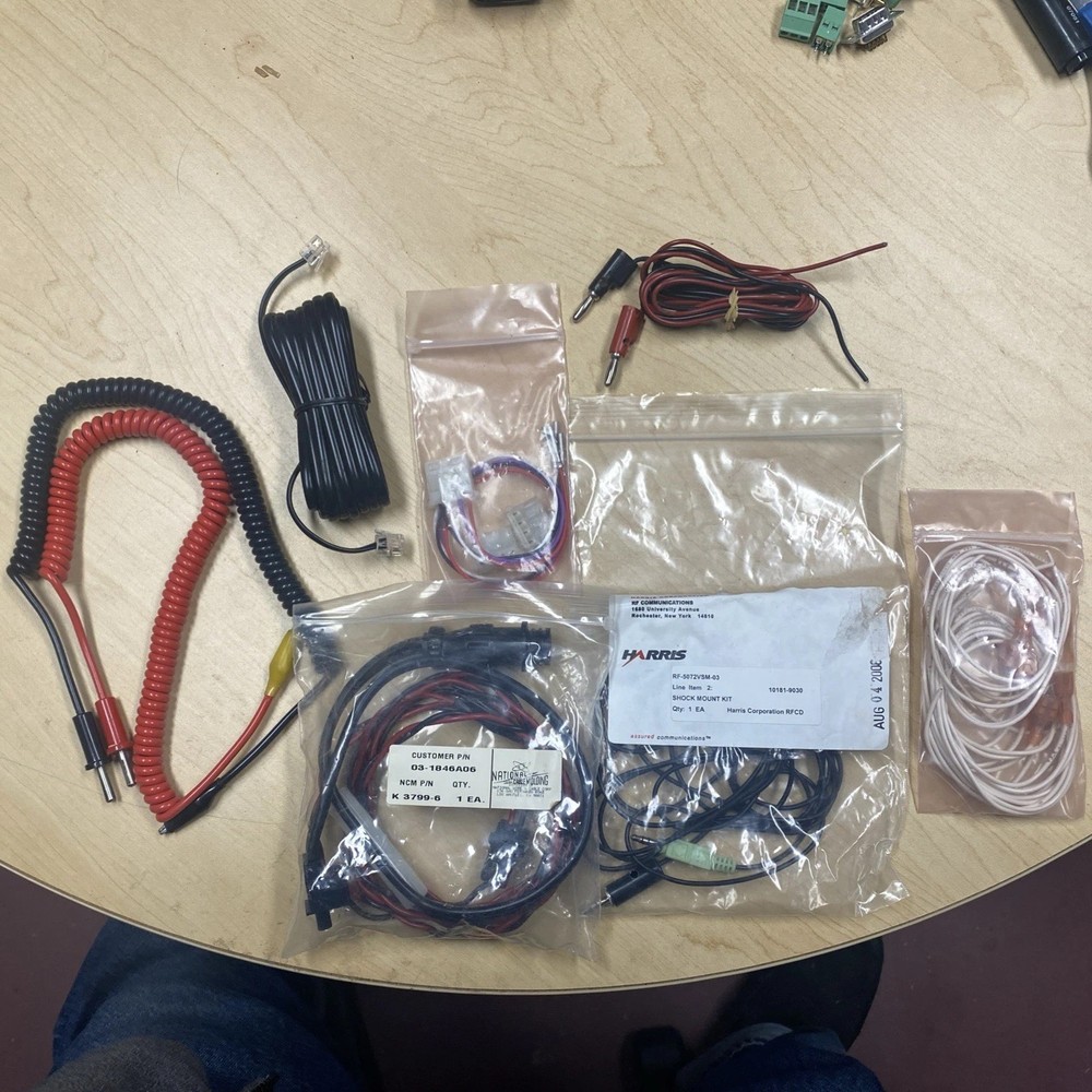 Electrical Multimeter Test Leads with Alligator Clips+ Assorted Other Leads.B67