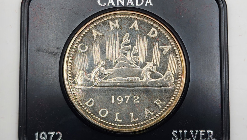 1972 Canada 1 Dollar Silver Coin - KM#64.2a