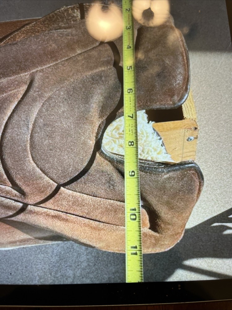 JA Barnsby & Sons Marshal & London Saddle