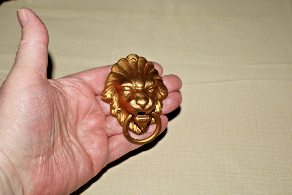 Antique Sessions Clock Lion Head Ornaments