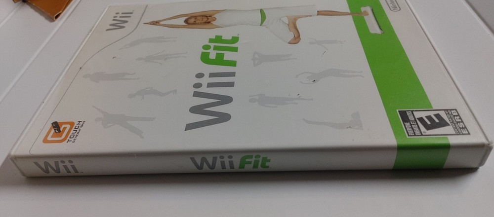 Nintendo Wii Fit 2007 CIB Complete With Manual