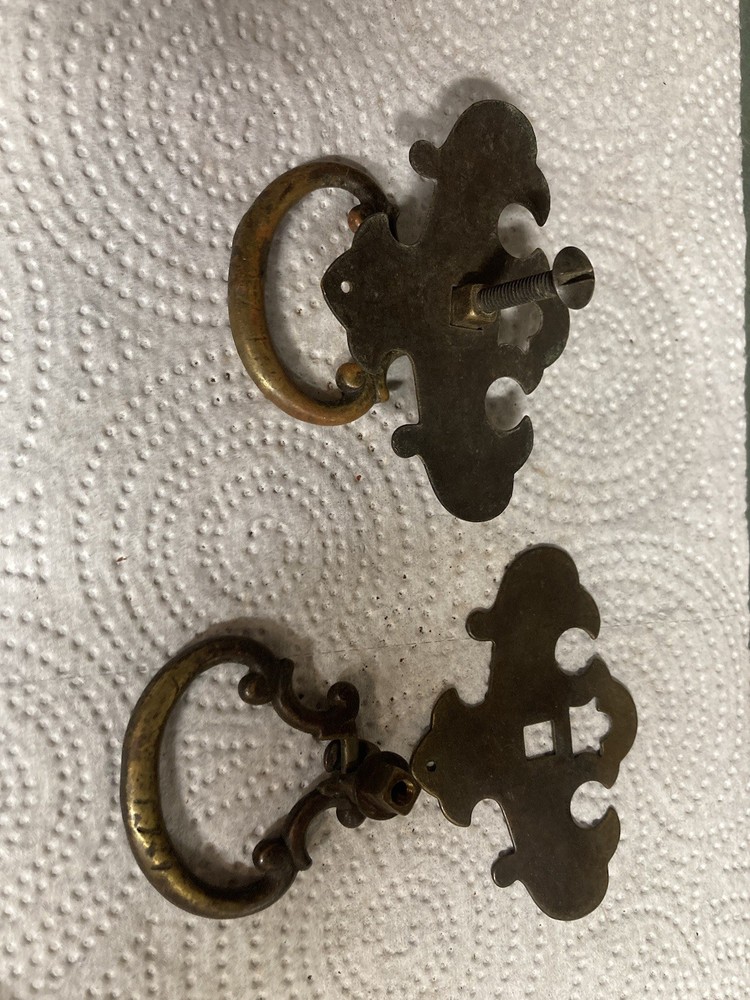 2 Handles For Antique Steamer Trunks