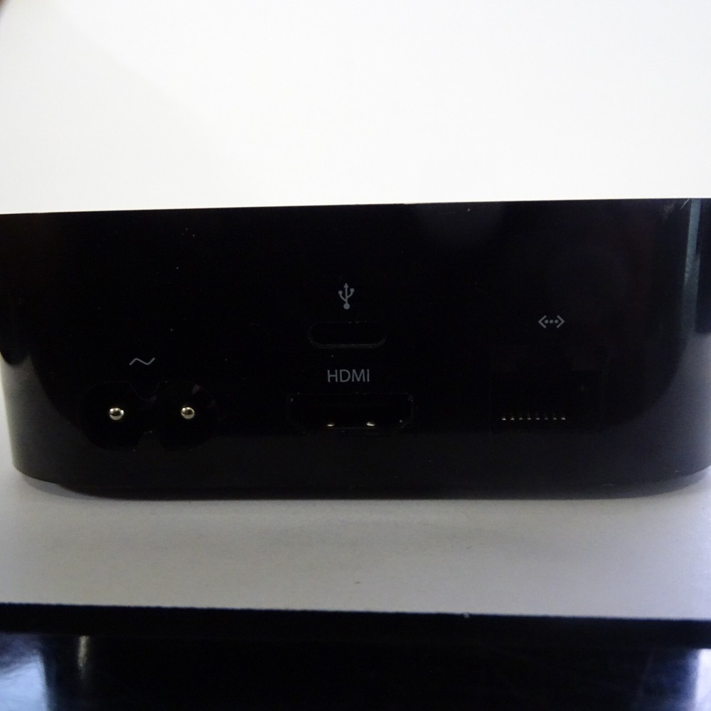 Apple TV A1625 *REMOTE SOLD SEPARATELY*