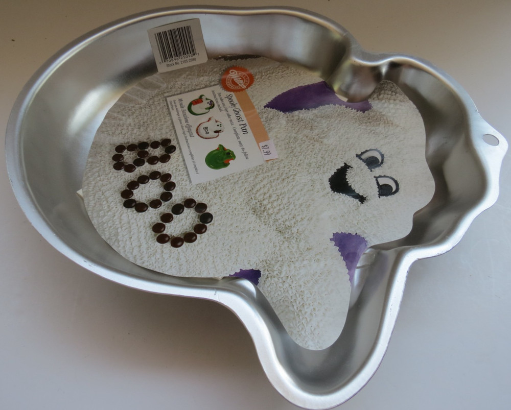 Wilton Spooky Ghost Pan Cake Pan 2105-2090 #2
