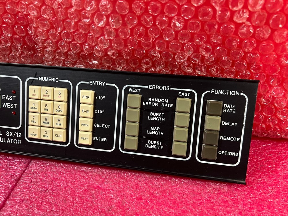 ADTECH SX/12 DATA LINK SIMULATOR AS-IS