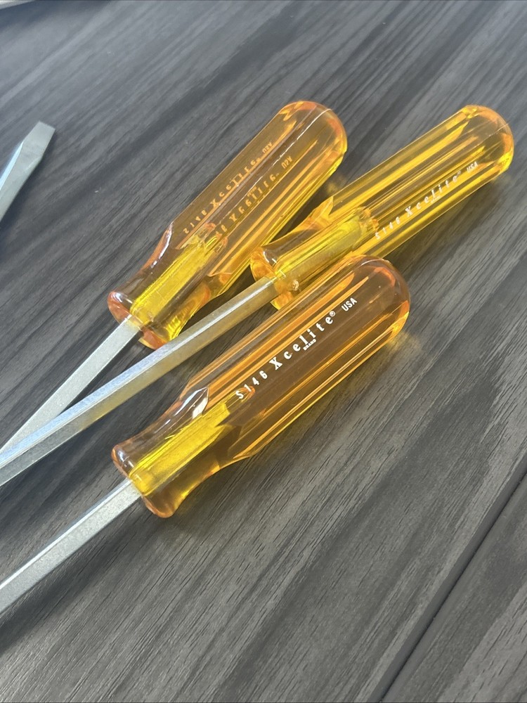 Xcelite S146 1/4" x 6" Regular Square Blade Screwdriver, Amber Handle