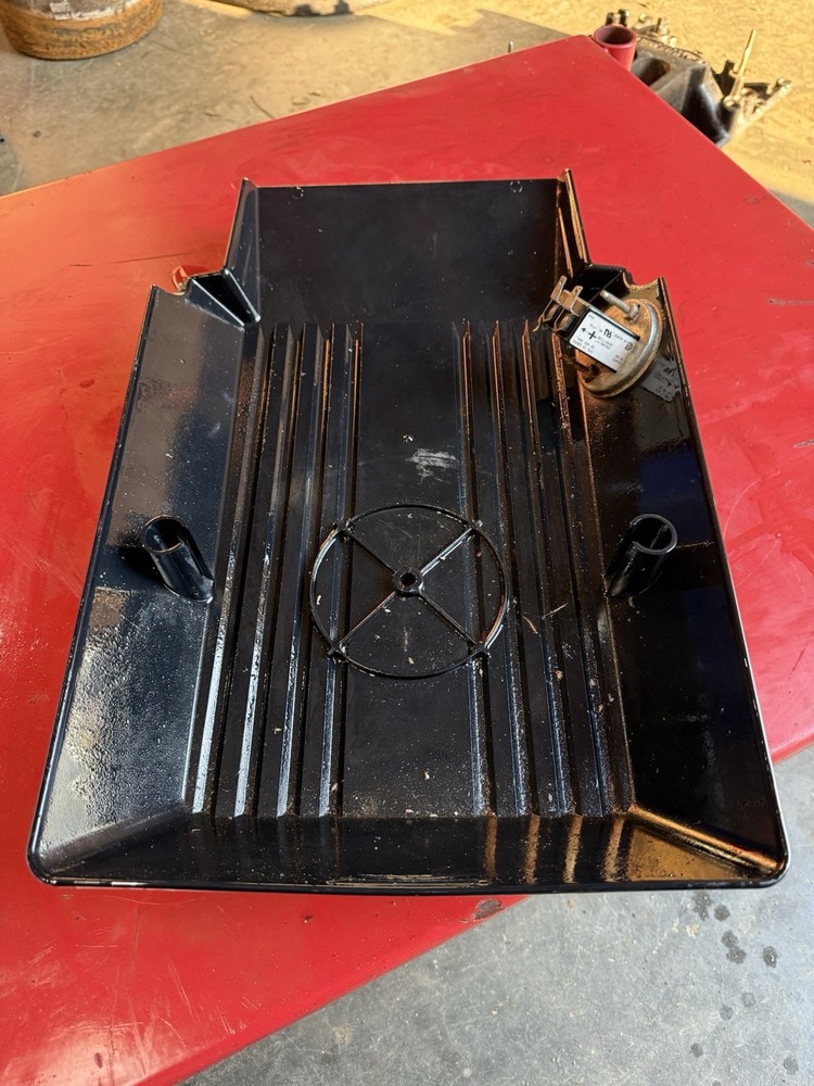 Mercruiser 4.3 V6 engine cover