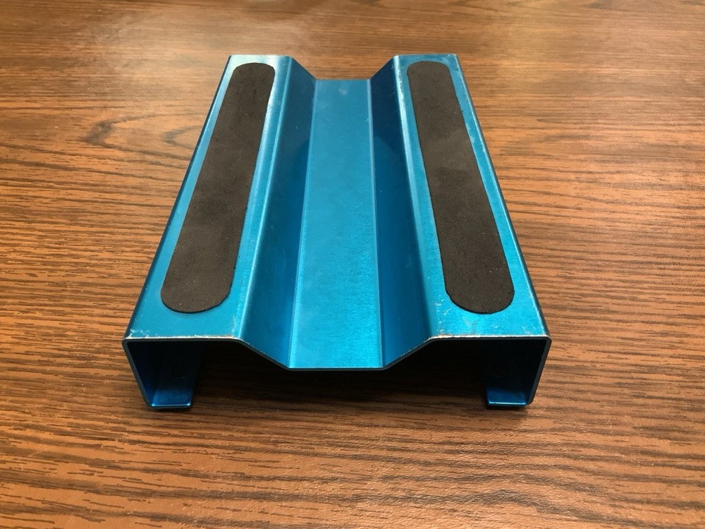Aluminum RC Car Stand Aqua