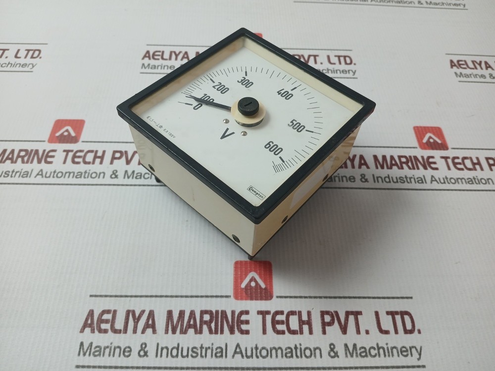 CROMPTON 0-600 V Analog Voltmeter