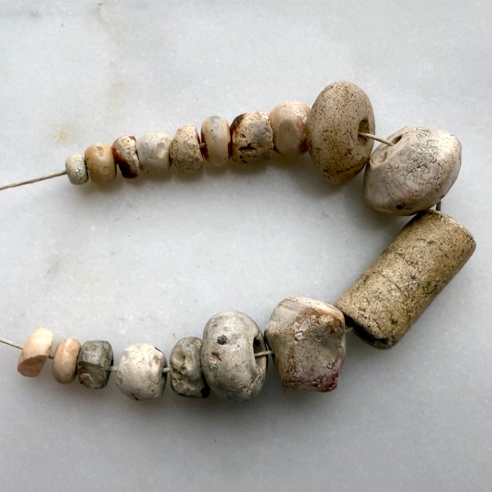 Ancient Djenne Quartz Stone Beads 18 beads
