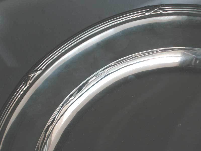 AUSTRO HUNGARIAN ANTIQUE FINE SOLID SILVER ROUND TRAY