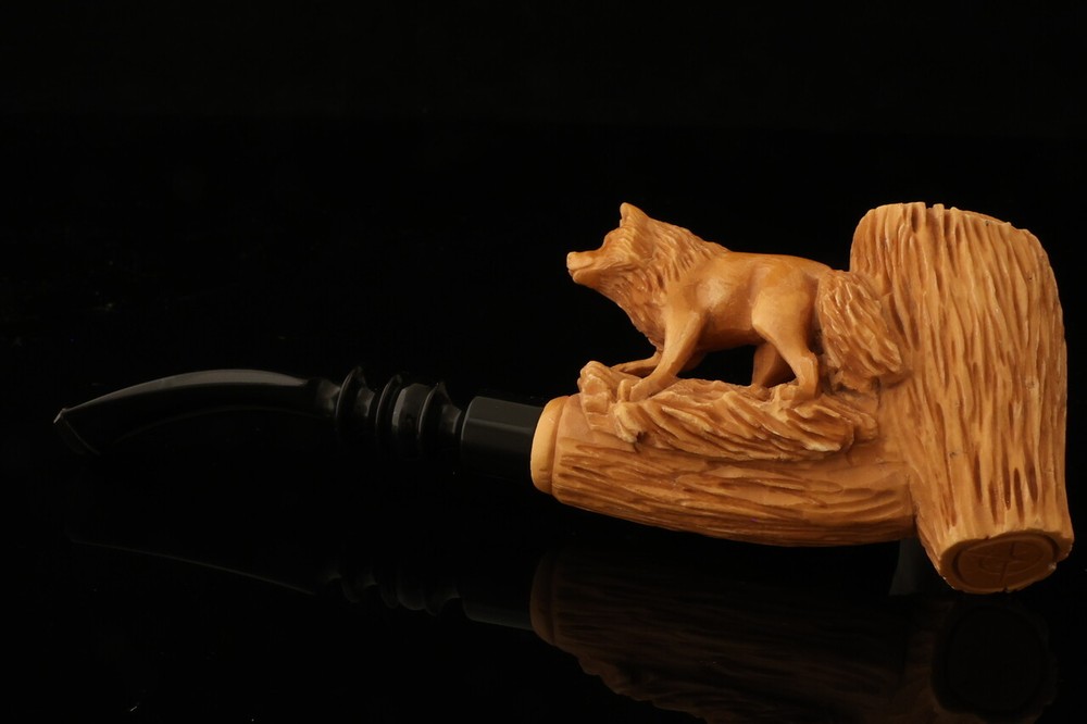 Wolf Block Meerschaum Pipe with custom case 13633