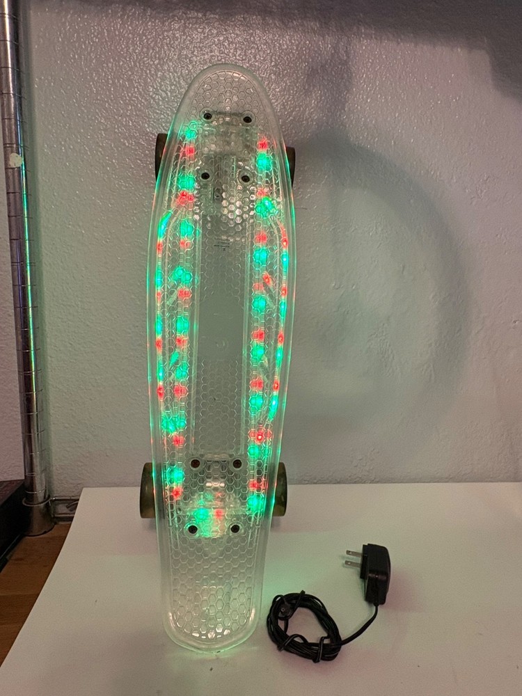 Clipton Led Light Up Skateboard Clear. Deck And Wheels Light Up. Tested Working