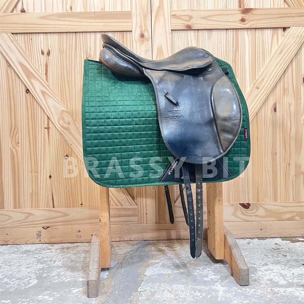 17.5" Stubben Romanus Dressage Saddle