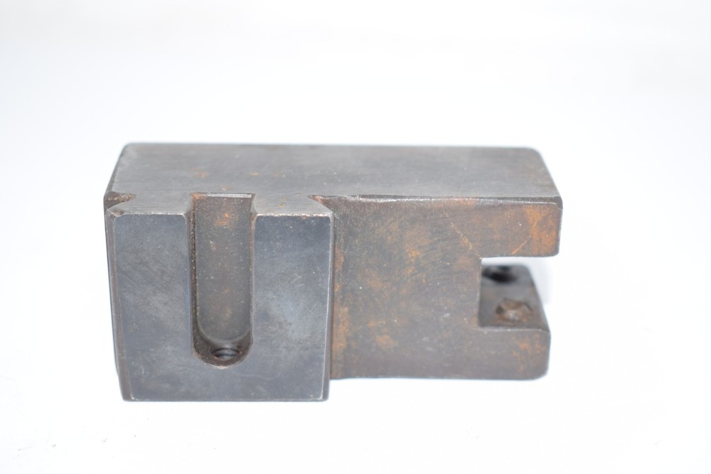 QUICK CHANGE TOOL HOLDER 106