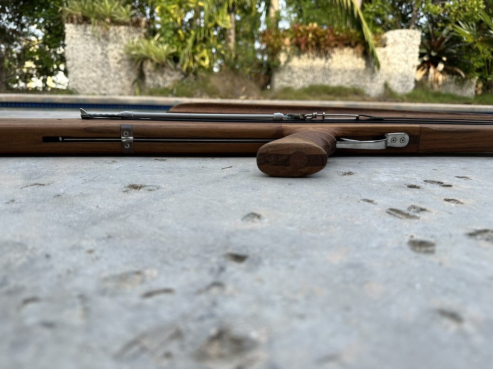 Andre platinum custom bluewater speargun 65”