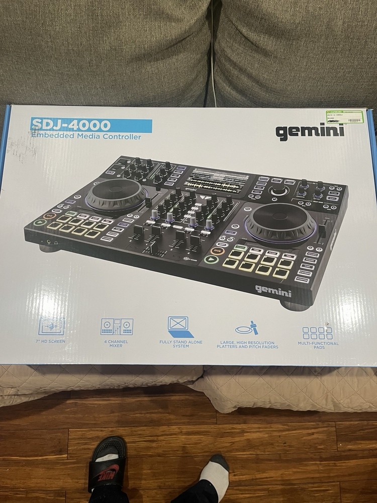 Gemini SDJ-4000 4 Channel Double Deck Controller - Black