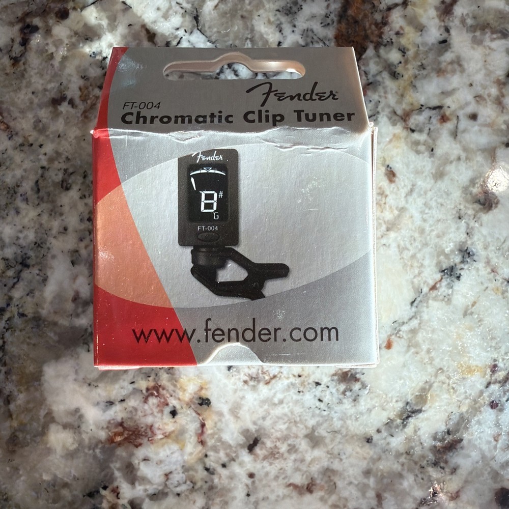Fender FT-004 Clip On Guitar Tuner