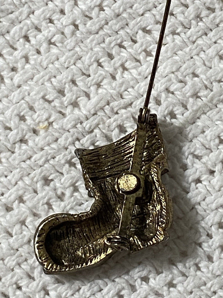 Santa Holiday Boot (missing 1 Stone) Brooch/Pin