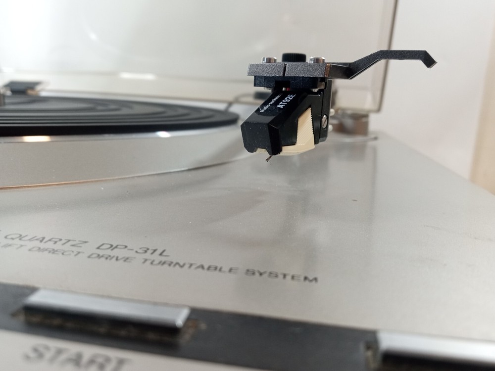 Denon DP-31L Direct Drive Turntable - Works - READ