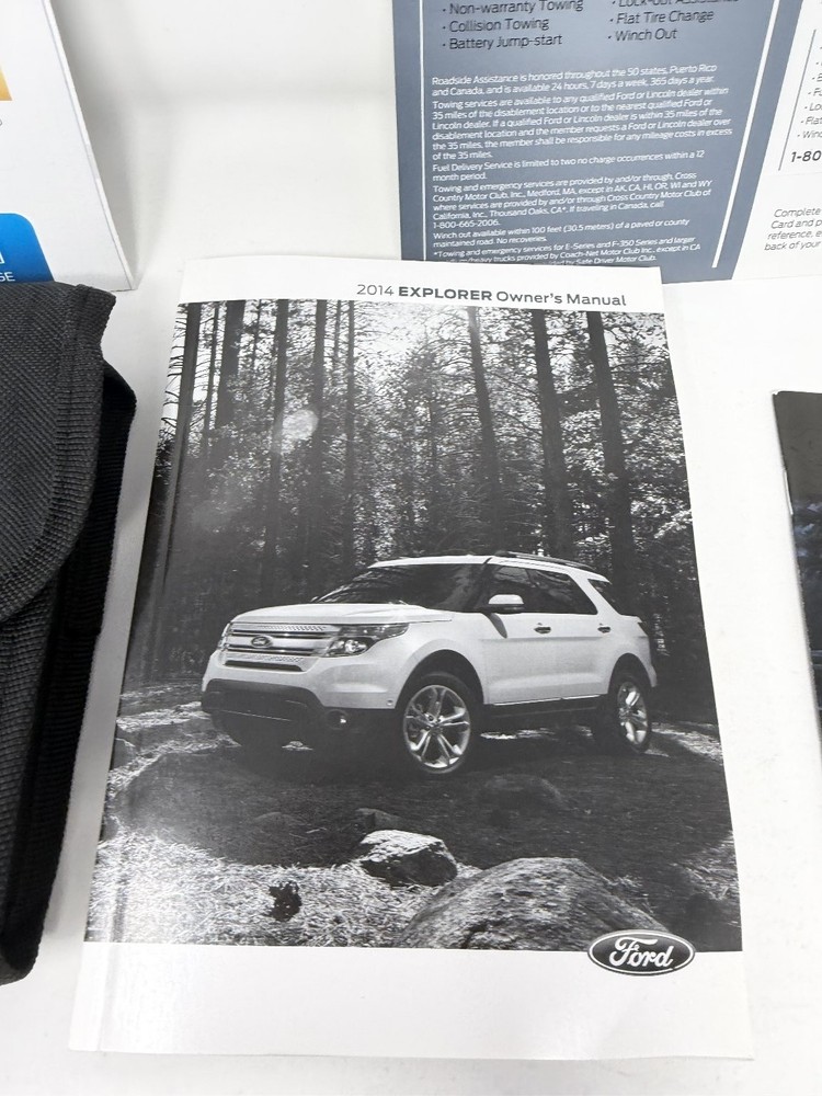 2014 Ford Explorer Owners Manual OEM Set