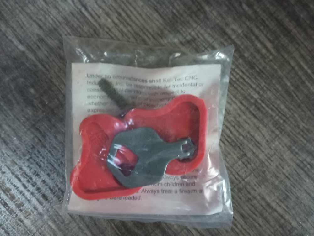 Gun Trigger Lock 1 Key Red NEW