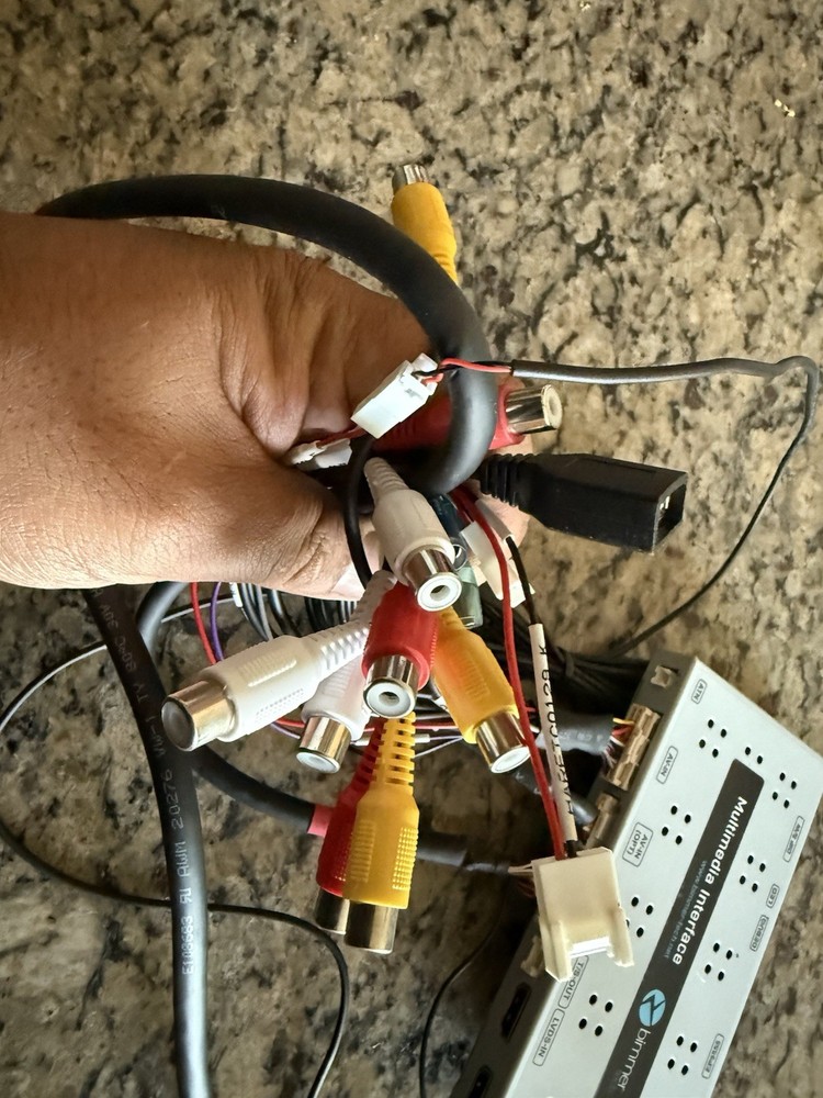 Binmertech Multimedia Interface E60