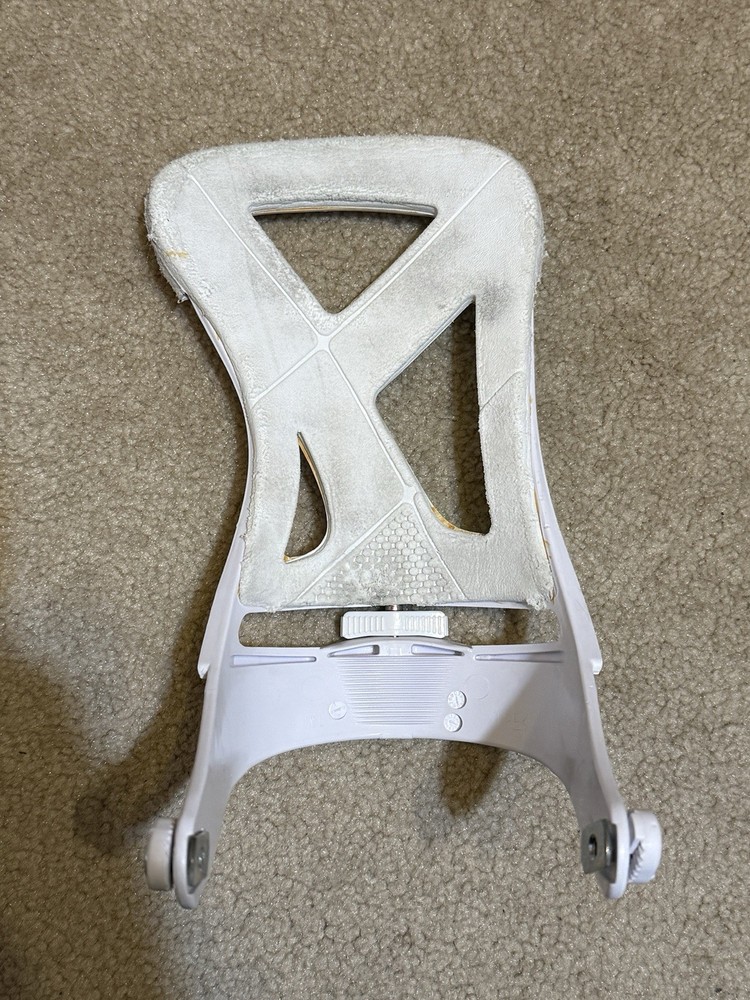 One Burton Custom Snowboard binding Left Hi Back High Medium White