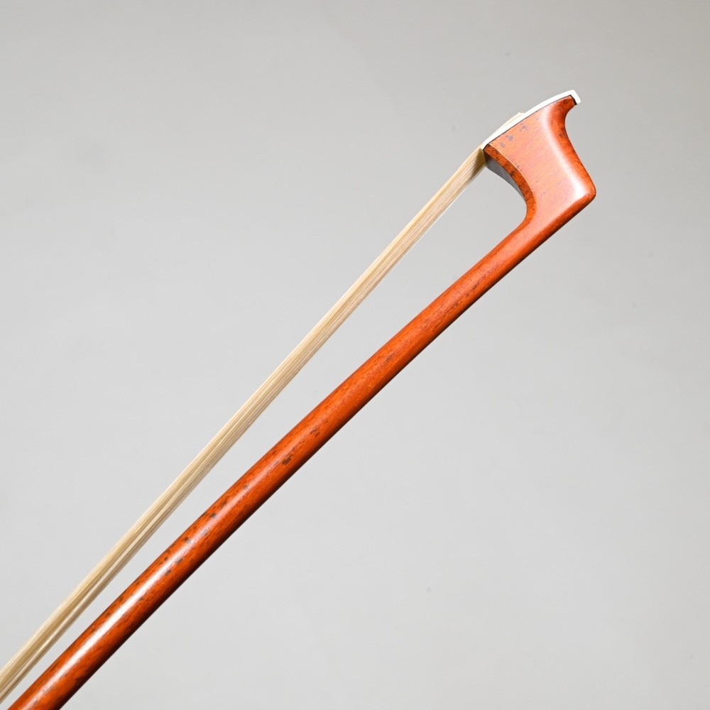 TAKASU Violin Bow (Intermediate), 4/4, Japan - Pernambuco