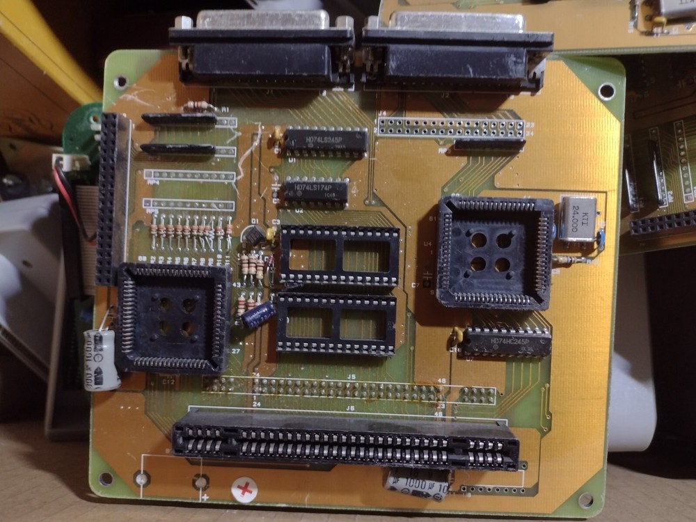 Super Magicom pcboard  (1992) Bare board which requires chips before it will run
