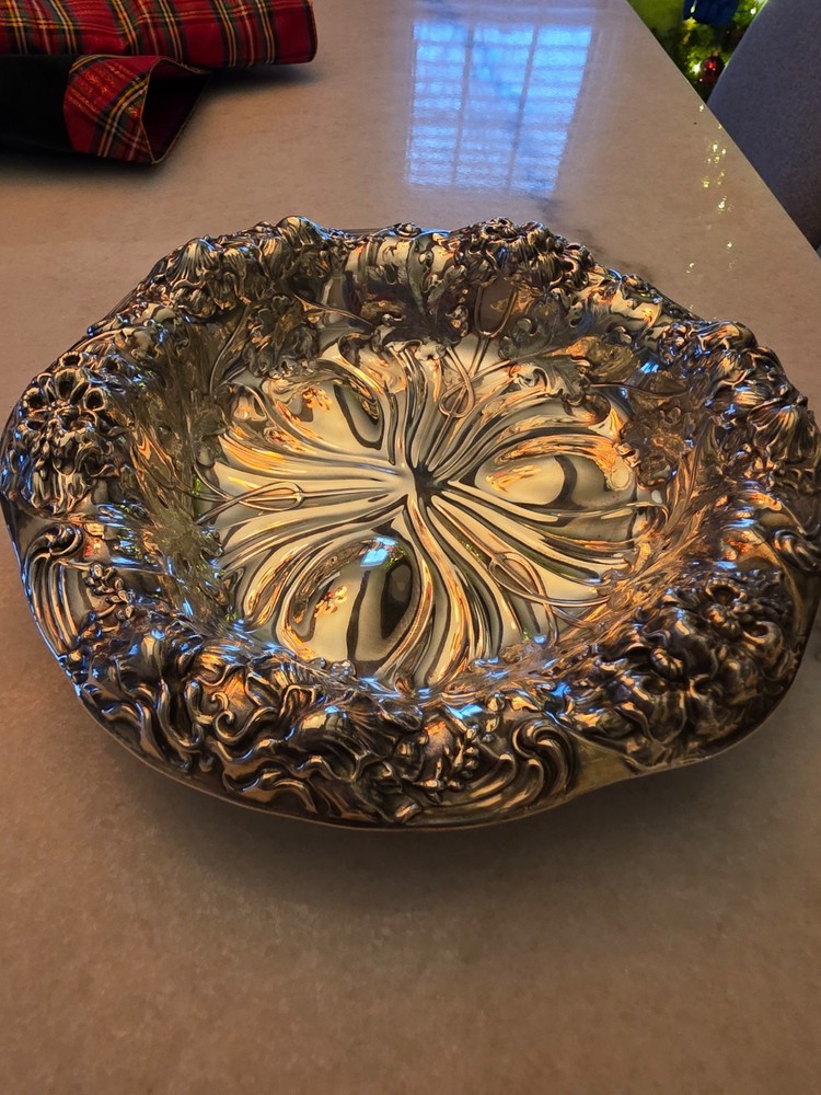 ORNATE GORHAM STERLING SILVER REPOUSSE FLORAL BOWL