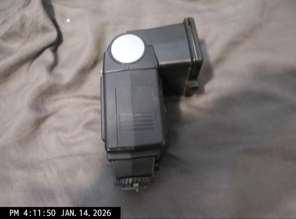 Vivitar Electronic Flash 2000 Mount Auto Manual Untested As-Is