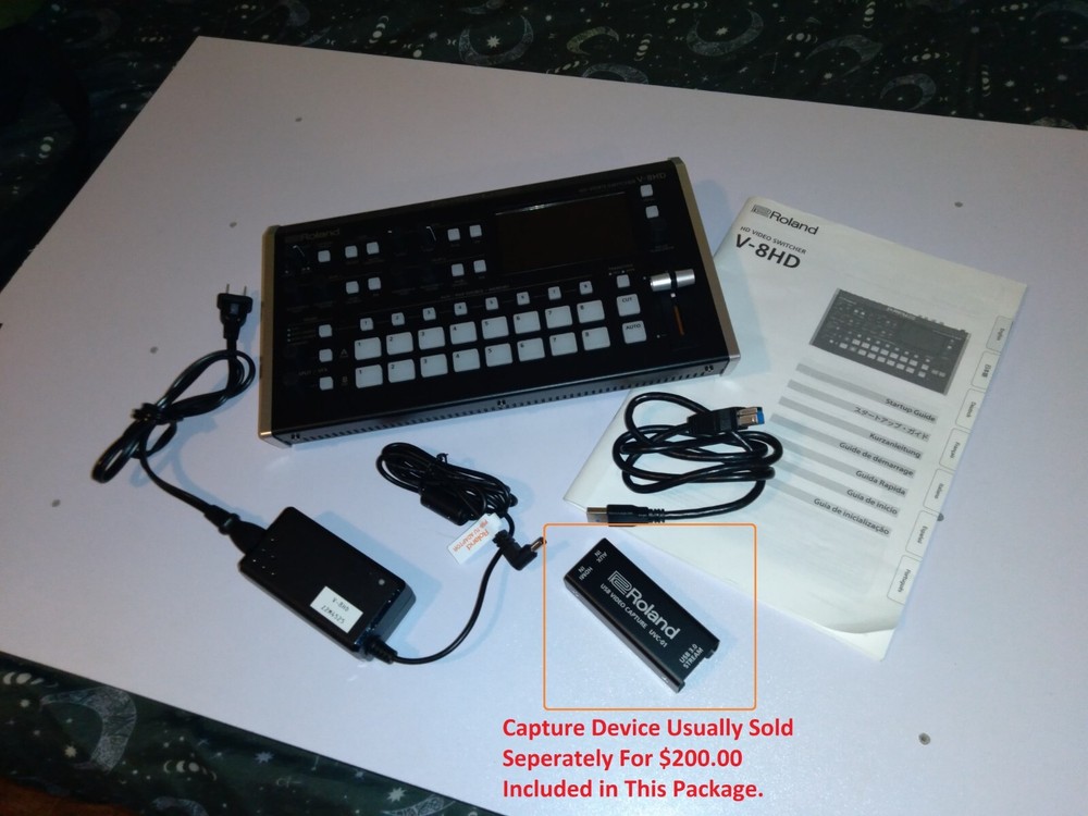 Roland: Super Podcast / Video Production Bundle